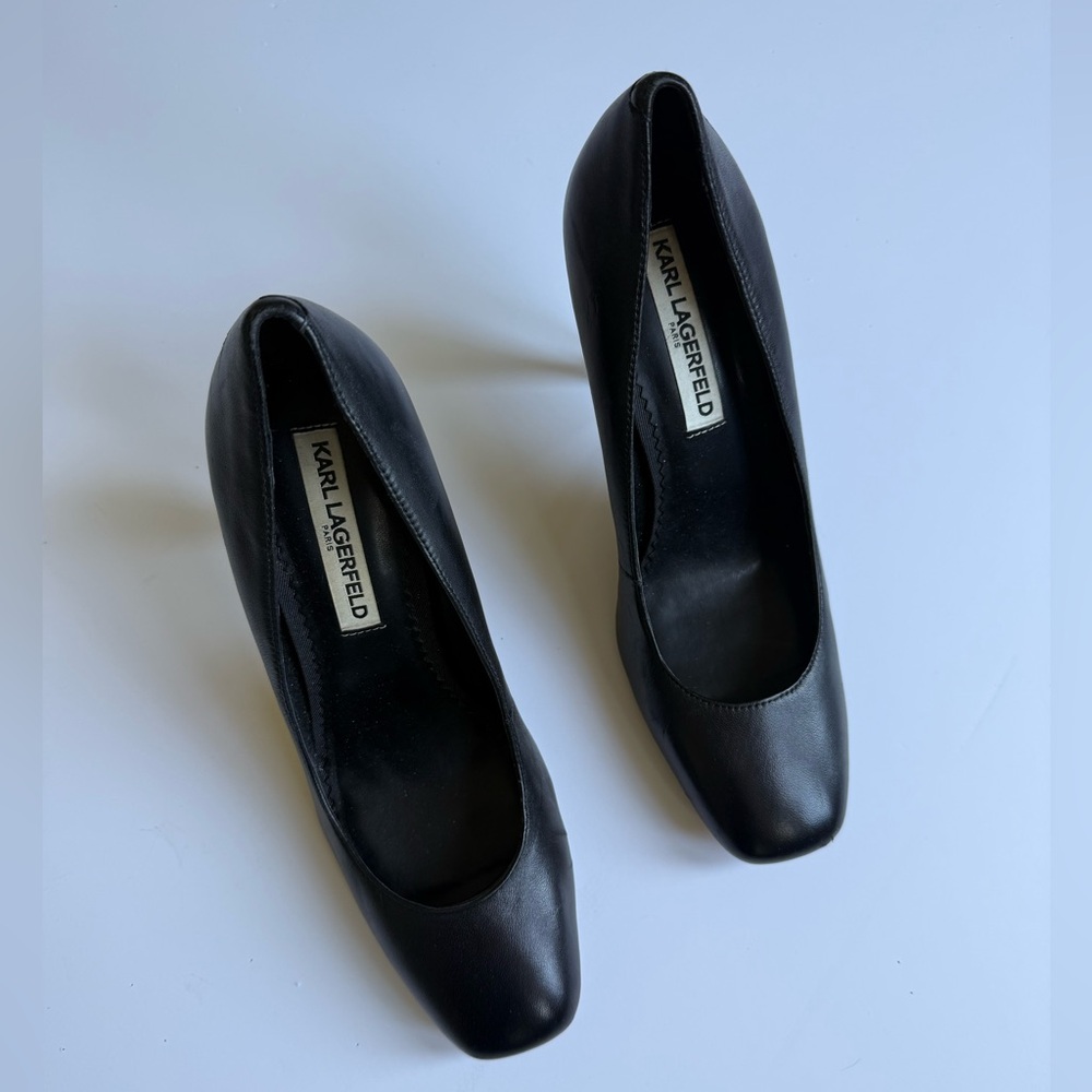 Karl Lagerfeld Paris MAKI Black Leather Pumps Gold Heels Size 8 - Picture 2 of 8